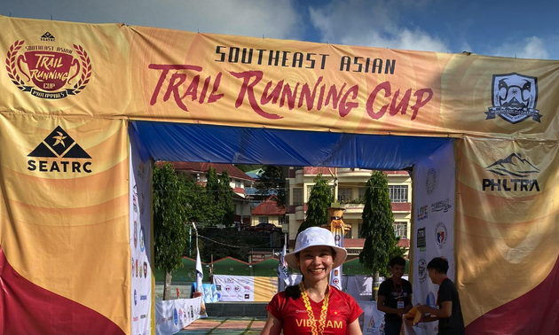 Corredora vietnamita gana Copa del Sudeste Asiático en Filipinas