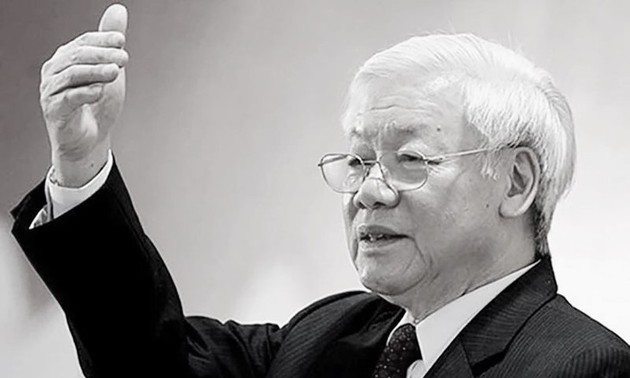  Líderes mundiales lamentan el fallecimiento del Secretario General del Partido Comunista de Vietnam