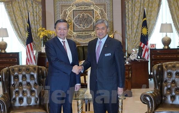 越南公安部长苏林对马来西亚进行访问