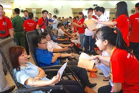“义安红血”献血日举行