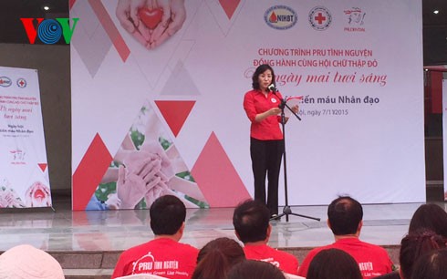 越南红十字会要提出更多人道、慈善倡议