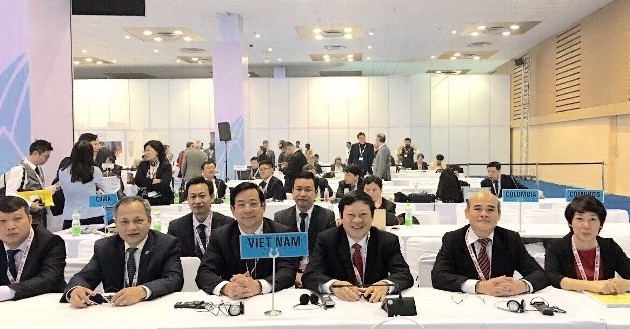 越南出席世卫组织关于实施《烟草控制框架公约》的第七次会议