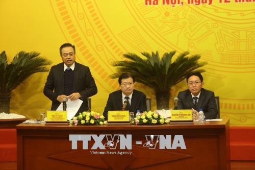 越南政府副总理郑庭勇：政府继续与越南石油集团并肩前进