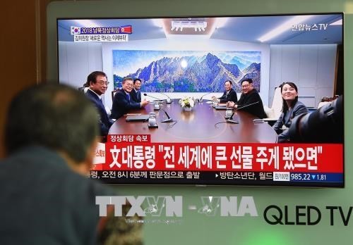 2018年韩朝首脑会晤：两位领导人开始正式会谈