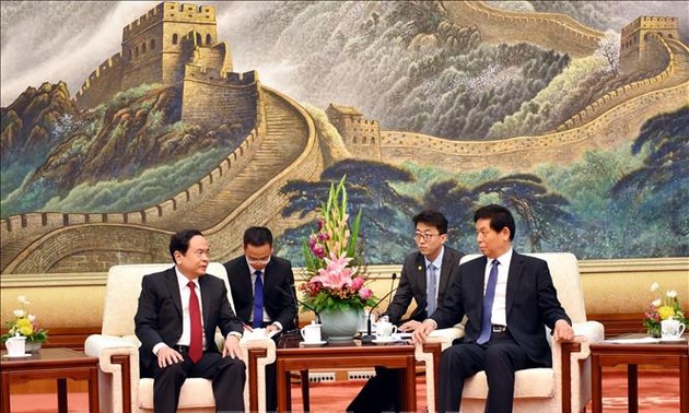 加强越南祖阵与中国政协的合作