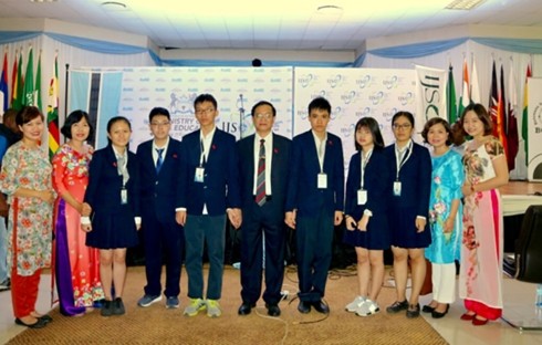 越南位居国际青少年科学奥林匹克竞赛金牌榜第三位