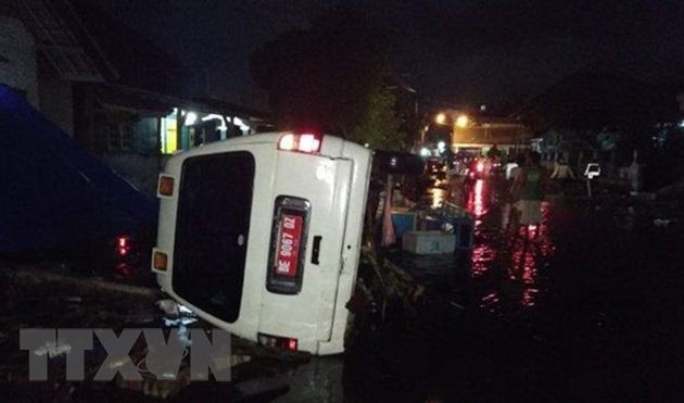 印尼海啸：伤亡人数升至600人