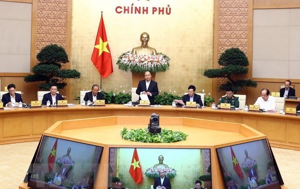 越南政府签发关于实施2019年经济社会发展计划的主要任务和措施的决议