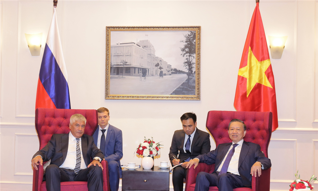 越南公安部与俄罗斯联邦内务部加强合作