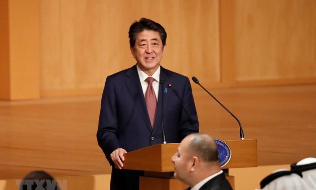 日本首相安倍晋三主持宫廷宴会 招待出席日本天皇登基大典的各国贵宾