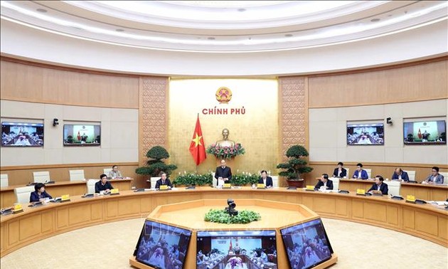 越南政府总理阮春福主持国家粮食安全提案落实10年总结会议