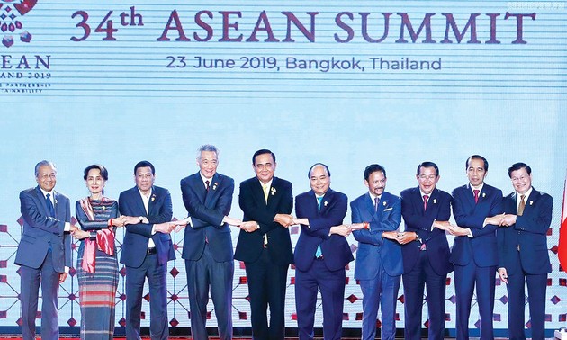 印度尼西亚和泰国领导人将出席东盟有关COVID-19的特别会议