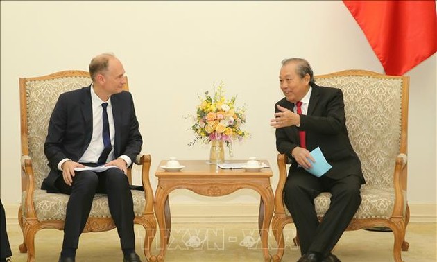越南希望与各国合作发展供应链及配套工业