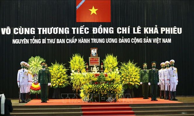 各国领导人就原越共中央总书记黎可漂逝世向越南致唁电