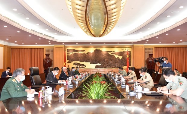越南驻华大使范星梅会见中国国务委员兼国防部长魏凤和