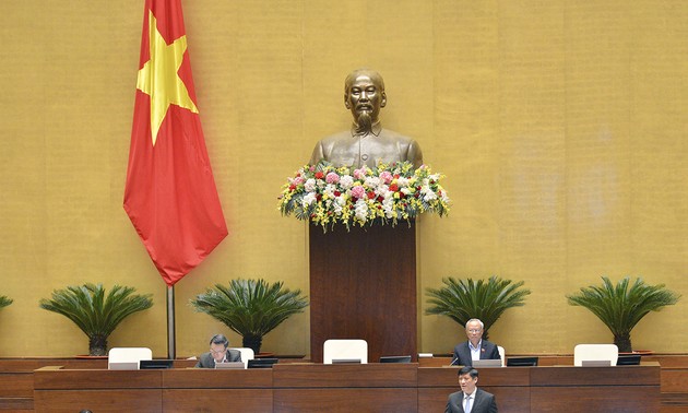 越南国会讨论《艾滋病防控法》