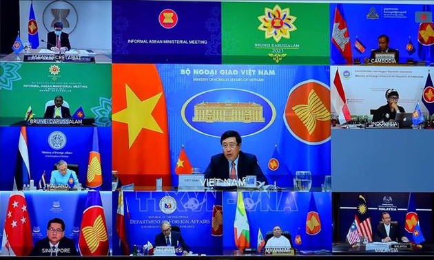 东盟外长就缅甸问题发表联合声明