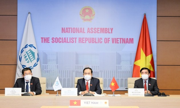 越南出席各国议会联盟第142届大会