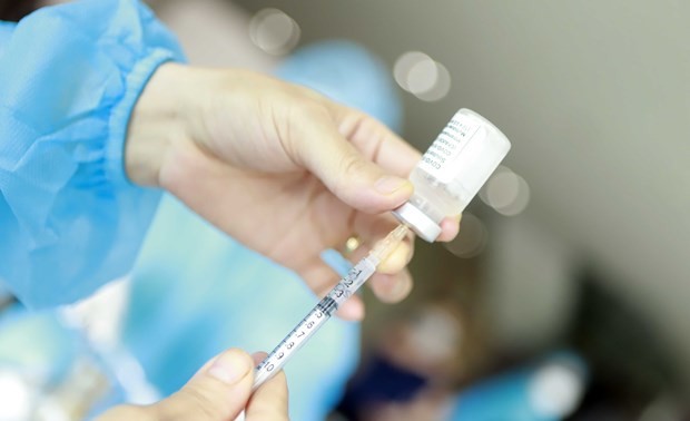 今年第四季度内为12至17岁学生接种新冠肺炎疫苗