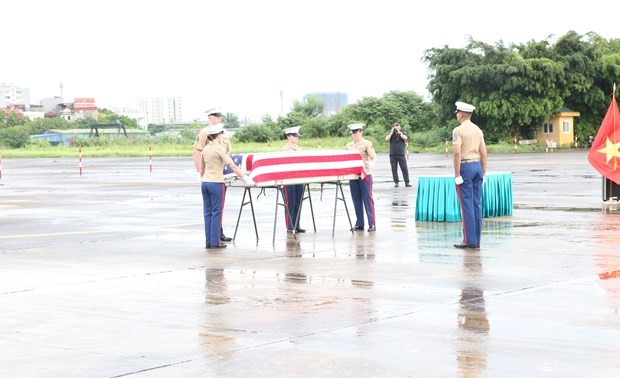 越南向美国移交越战美军士兵遗骸