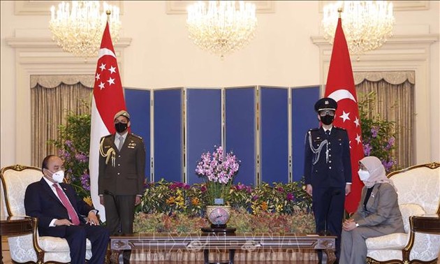 越南和新加坡同意扩大各领域合作