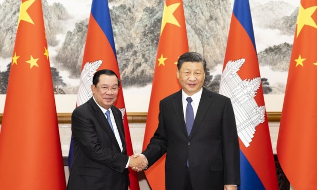 中国和柬埔寨发表联合声明