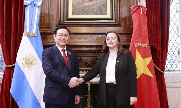 越南-阿根廷国会促进立法及双边合作