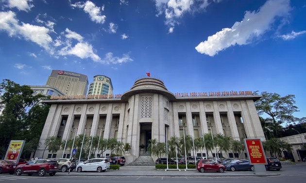 越南国家银行确保稳定宏观经济，控制通胀