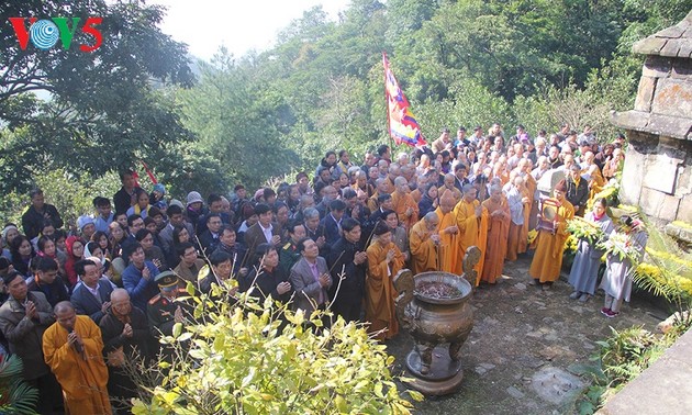 L’entrée au nirvana de Tran Nhan Tong célébrée à Quang Ninh