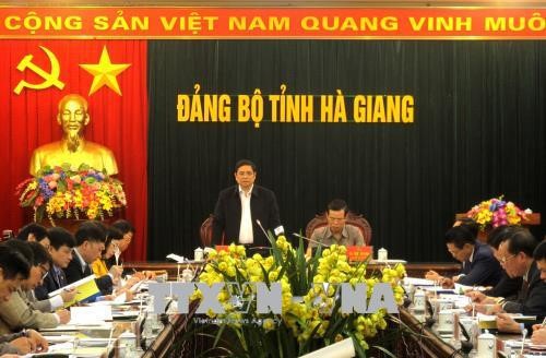 Le chef de la commission centrale d’organisation en déplacement à Ha Giang