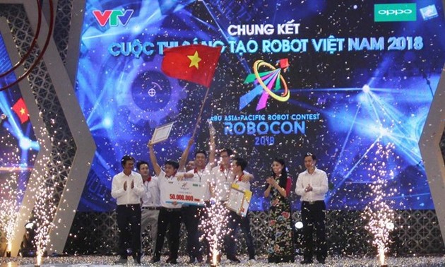   Concours national de Robocon 2018: L’université Lac Hông championne