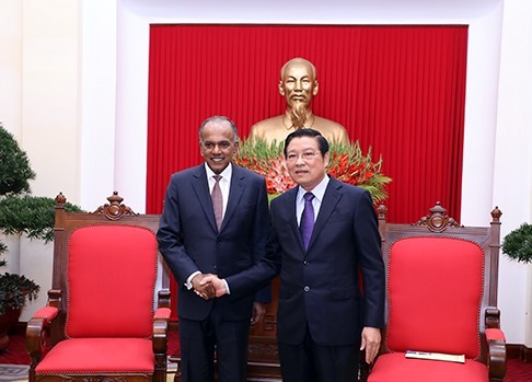 Le Vietnam plaide pour une coopération étroite avec Singapour