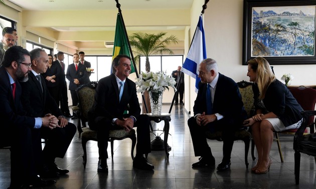 Bolsonaro et Netanyahu saluent une nouvelle “fraternité” entre le Brésil et Israël