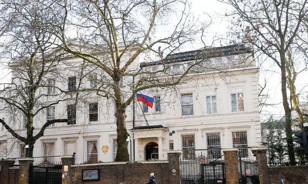 Accord russo-britannique sur le retour de diplomates