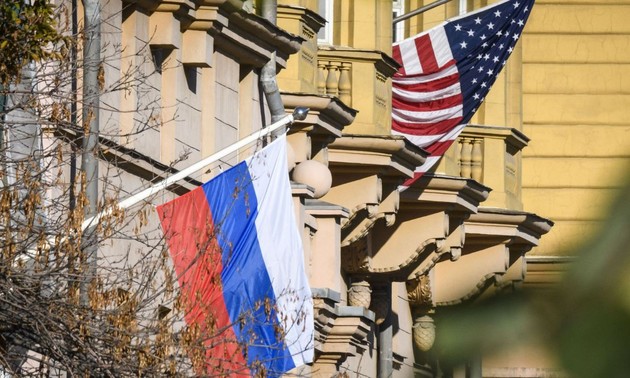 Washington confirme sa sortie du traité de désarmement INF en accusant Moscou