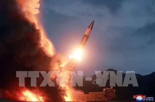 Pyongyang tire deux «projectiles non identifiés»