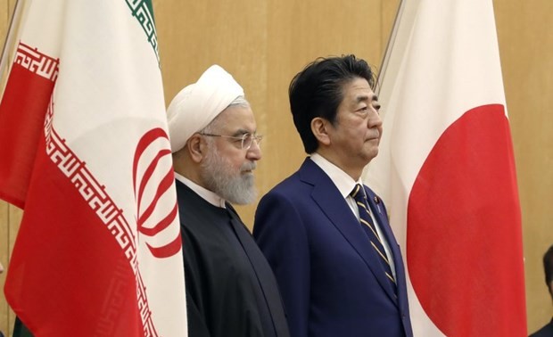 A Tokyo, Rohani condamne le retrait «irrationnel» de Washington du traité sur le nucléaire  