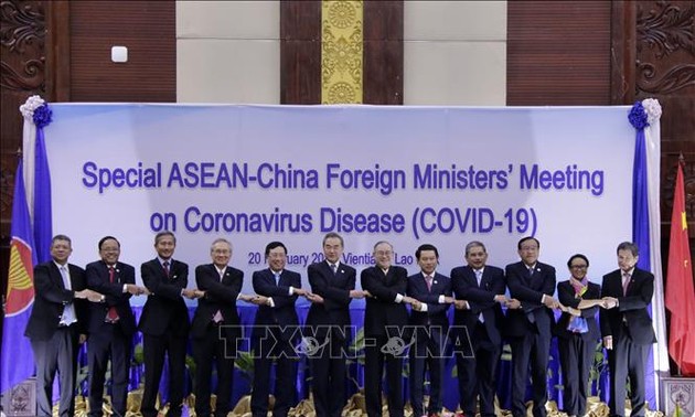 Conférence extraordinaire ASEAN-Chine contre le Covid-19 