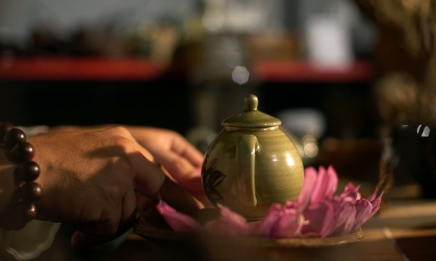 Le thé au lotus ou l’élégance hanoienne