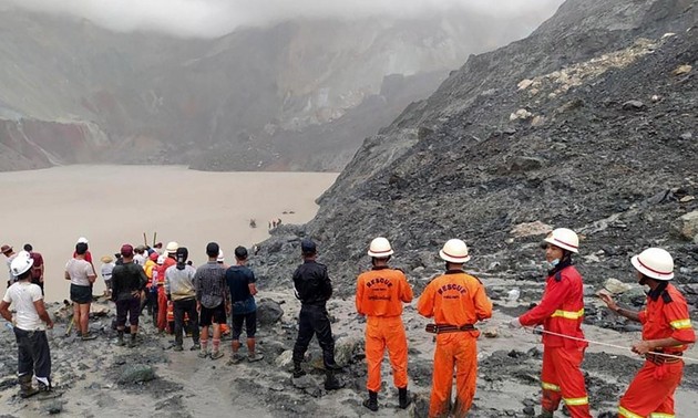 Myanmar: plus de 160 morts dans un glissement de terrain dans des mines de jade 