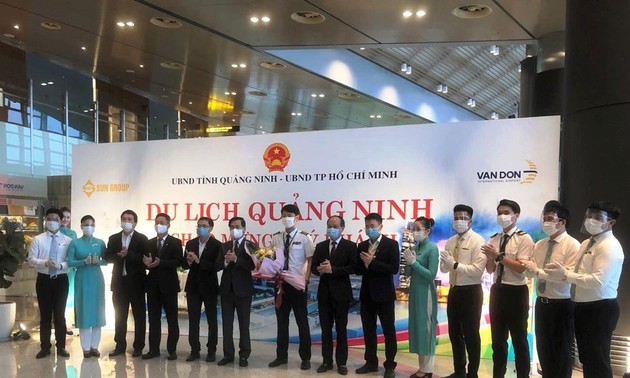 Vietnam Airlines reprend officiellement ses vols entre Hô Chi Minh-ville et Vân Dôn 