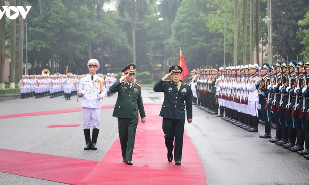 Le ministre chinois de la Défense en visite officielle au Vietnam