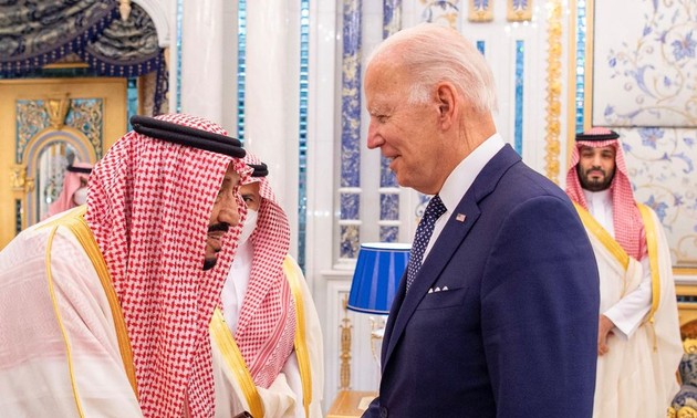 Les États-Unis et l'Arabie saoudite signent 18 accords stratégiques
