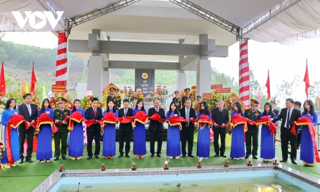 Nguyên Xuân Phuc à l’inauguration du mémorial de Hon Tàu-Dèo Le