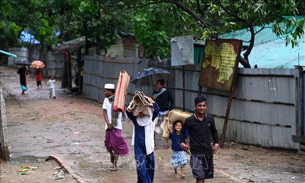 Le puissant cyclone Mocha s'abat sur le Bangladesh et le Myanmar