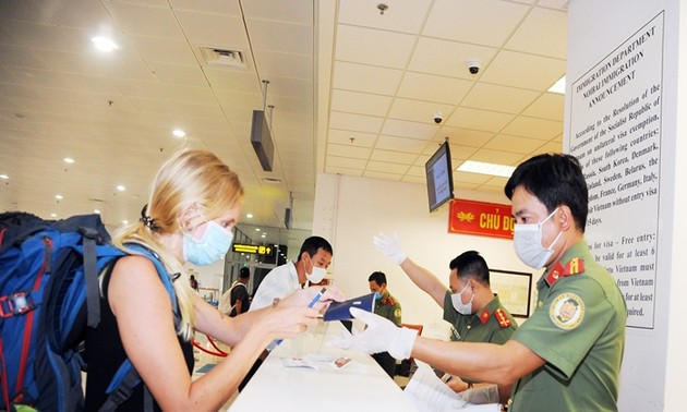 Faciliter les entrées, les sorties et les transits des étrangers au Vietnam