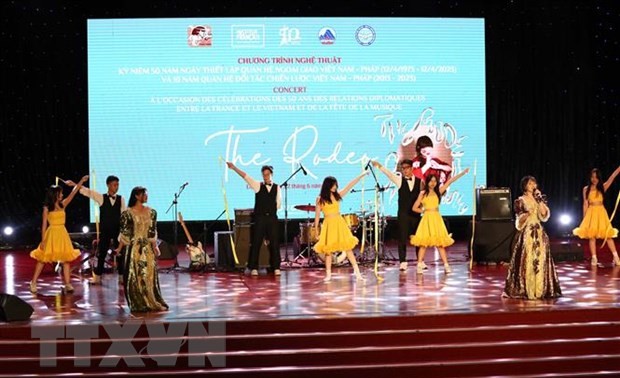 Danang: Soirée musicale franco-vietnamienne en l’honneur des 50 ans de relations diplomatiques