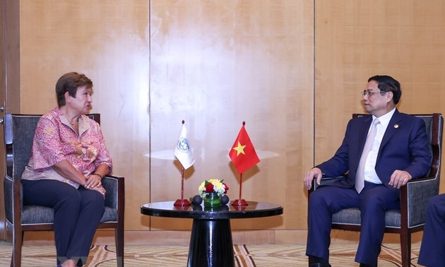 Pham Minh Chinh rencontre la directrice générale du FMI
