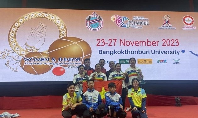 Le Vietnam remporte les championnats du monde de curling pour la première fois