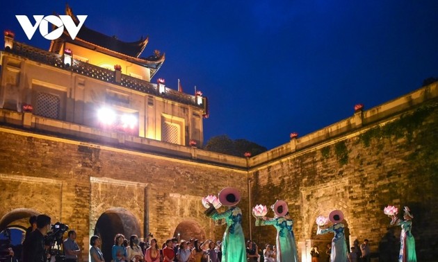 World Travel Awards: Hanoï élue première destination urbaine au monde pour de courts séjours.